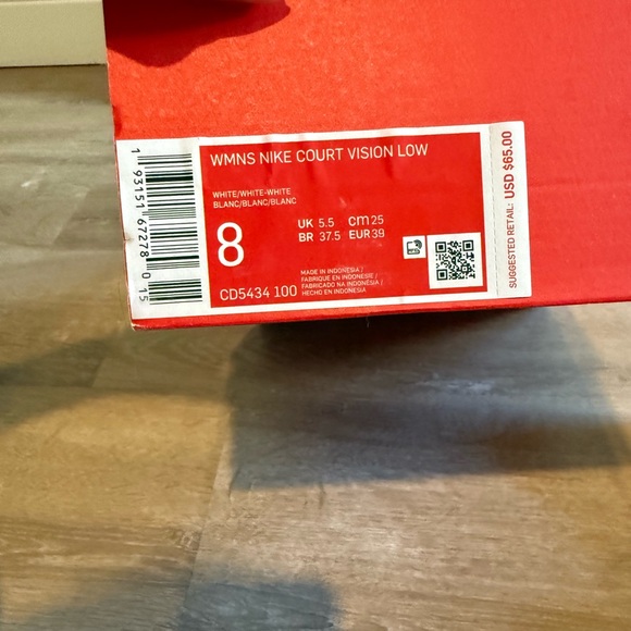 Nike WMNS NIKE COURT VISION LOW All-White - Picture 5 of 9